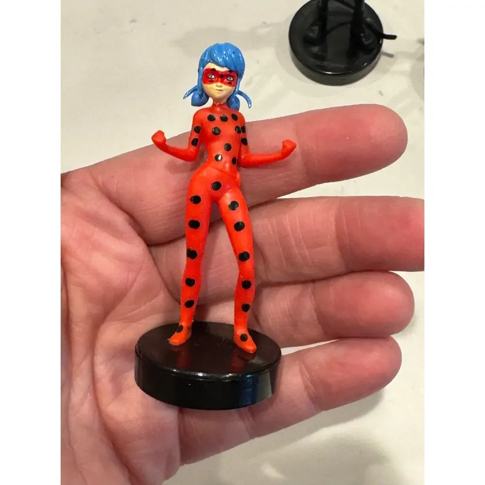 Miraculous Ladybug Cat Noir Vesperia Toppeez cake topper Figure Toys